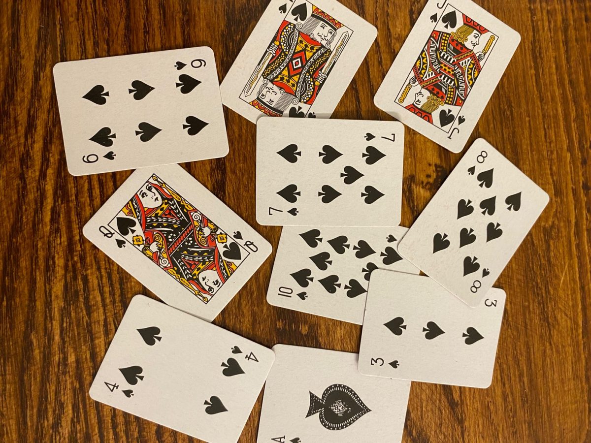 Using playing Cards to make Escape Room Puzzles